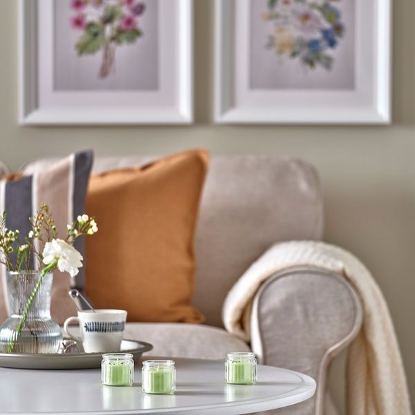 IKEA Ароматична свічка у склі, яблуко/світло-жовтий L&Ouml;VSKOGSLUND, 305.941.51 30594151 фото