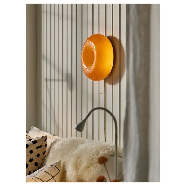 IKEA VARMBLIXT (ІKEA ВАРМБЛИКСТ), Світлодіодний настільний/настінний світильник, оранжеве скло/круглий, 804.991.99 80499199 фото