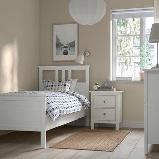 IKEA Каркас кровати с матрасом, белая морилка/Валевог средней жесткости HEMNES, 695.418.21 69541821 фото